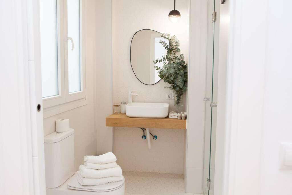 Appartement Triana En Plena Calle Betis Maravilloso Apart. *