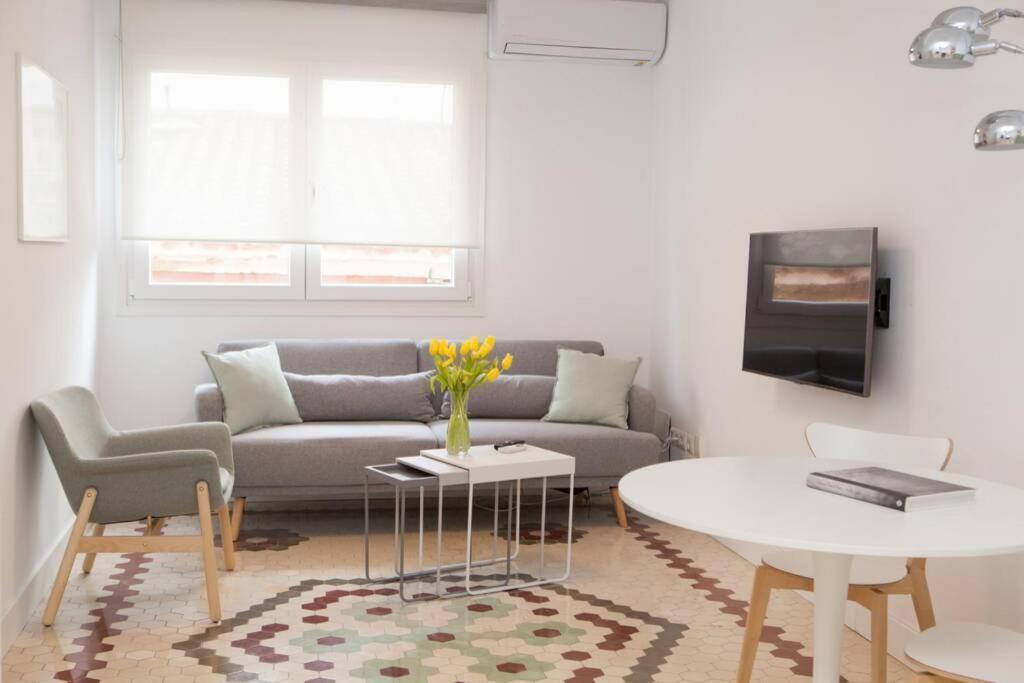 Appartement Triana En Plena Calle Betis Maravilloso Apart. *