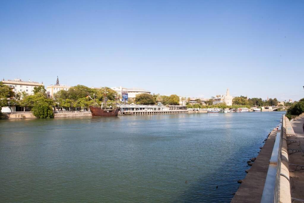 Appartement Triana En Plena Calle Betis Maravilloso Apart. *