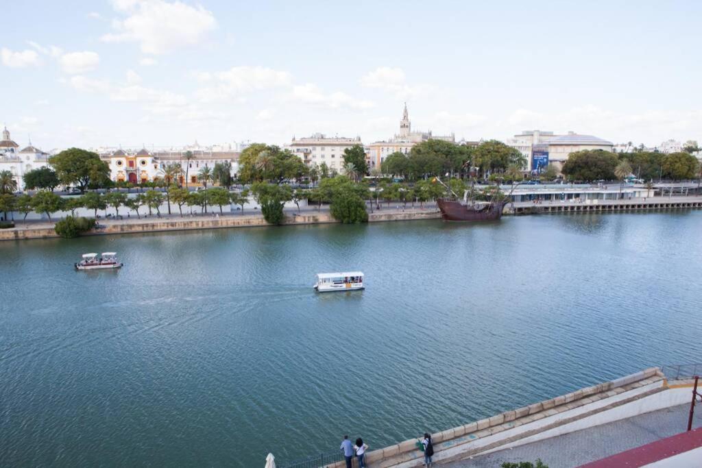 Appartement Triana En Plena Calle Betis Maravilloso Apart. *